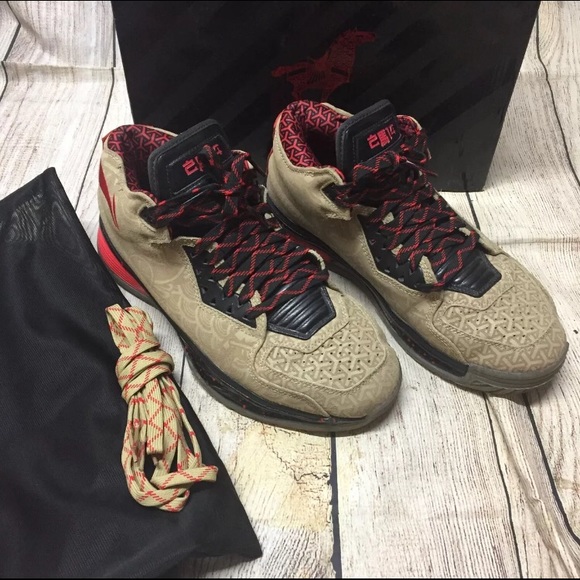 Li-Ning Way Of Wade 2 YEAR OF THE HORSE10.5